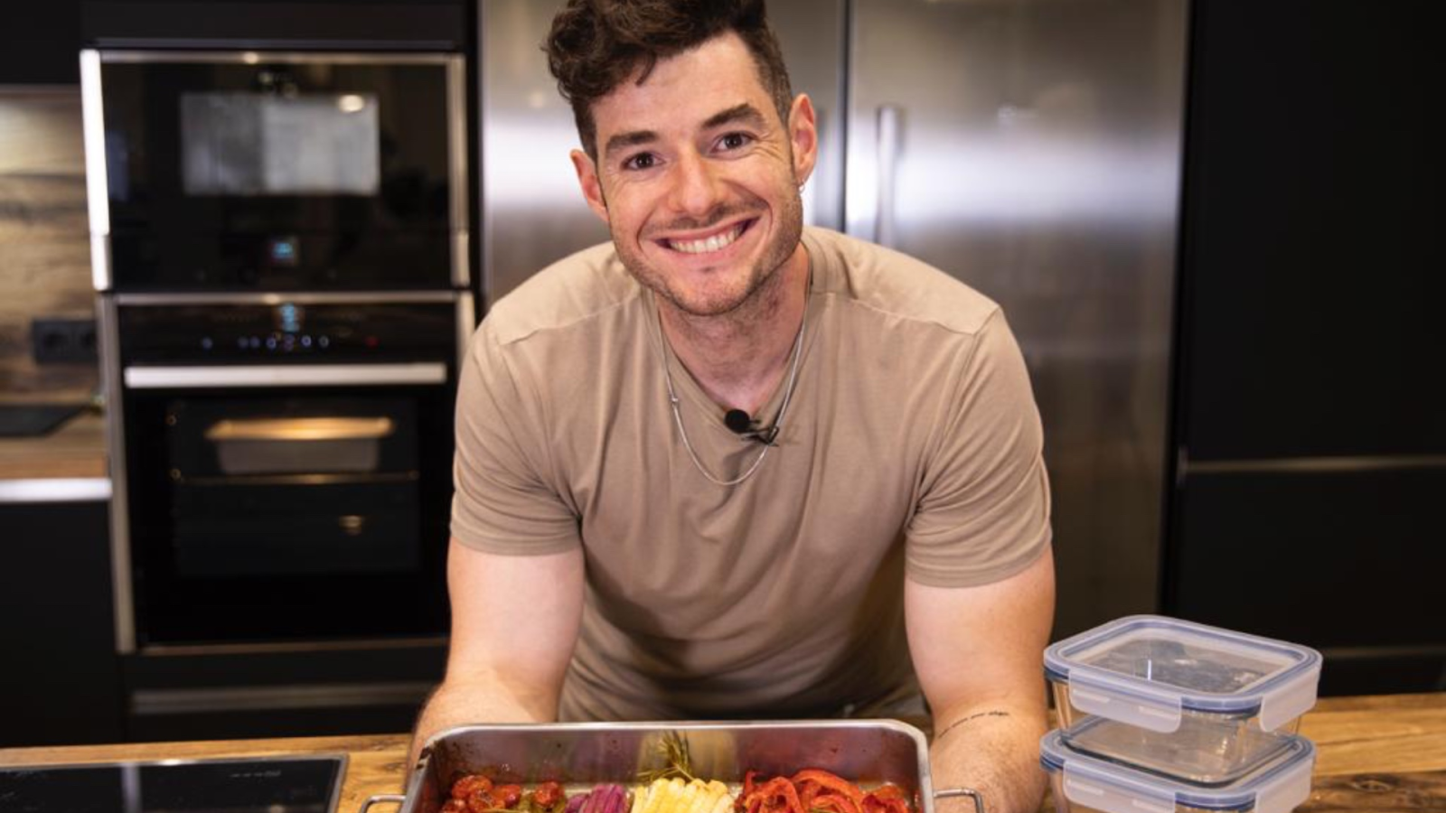 Alberto Ugarte y las freidoras de aire, locura por la no fritura