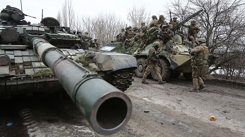 Claves de la guerra de Rusia contra Ucrania: una invasión en varios frentes con la que Putin reta al mundo