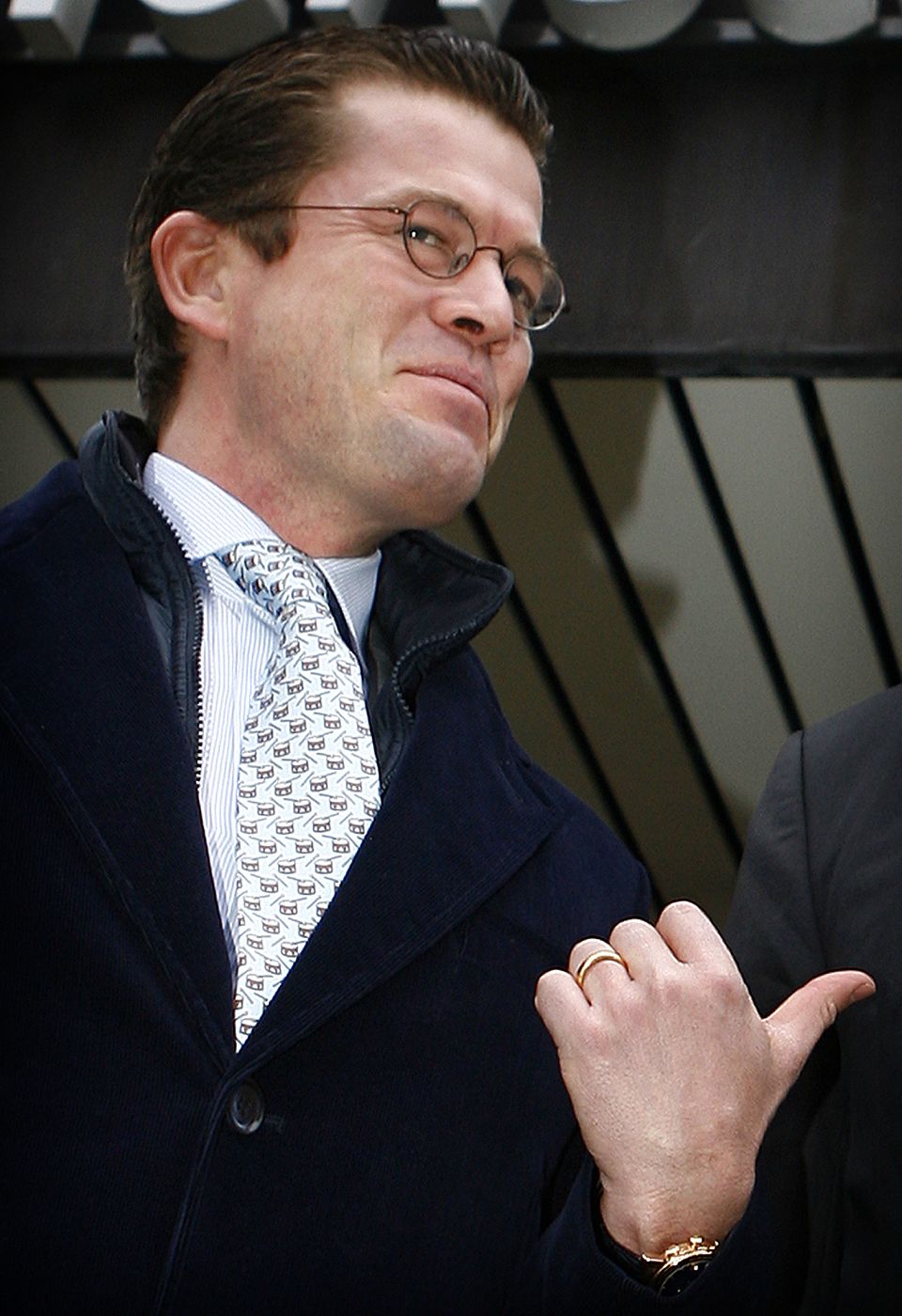 Imagen del nuevo ministro de Economía alemán,Theodor zu Guttenberg (CSU) durante un acto en Munich