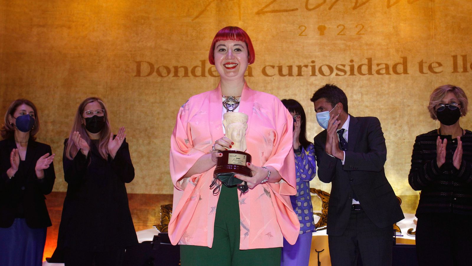María Zaragoza gana el Premio Azorín de Novela 2022 con 'La biblioteca de fuego'