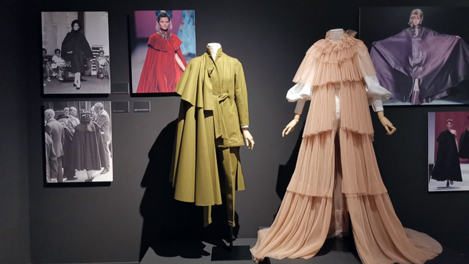 Las costuras femeninas de la moda de España