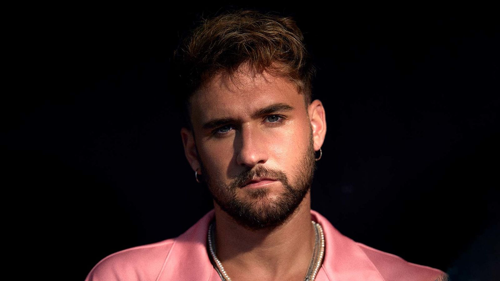 Dani Fernández presenta "Entre las dudas y el azar"