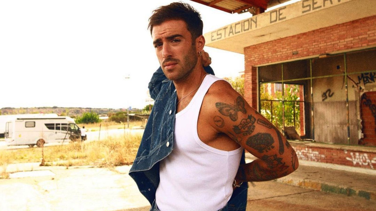 Álvaro de Luna desvela los detalles de 'Levantaremos al sol'