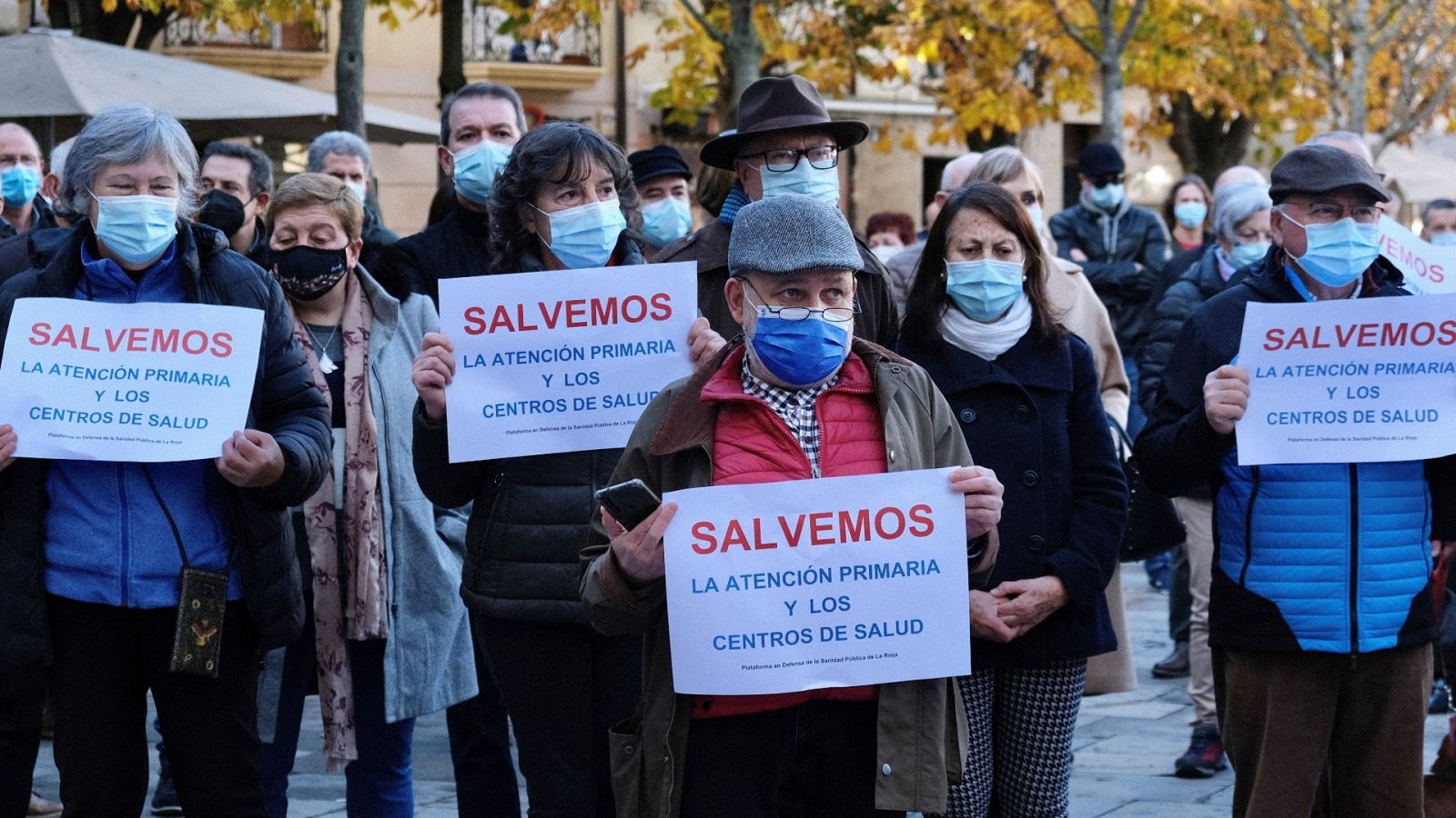 Concentración en Logroño dentro de la protesta nacional "Salvemos la Atención Primaria"