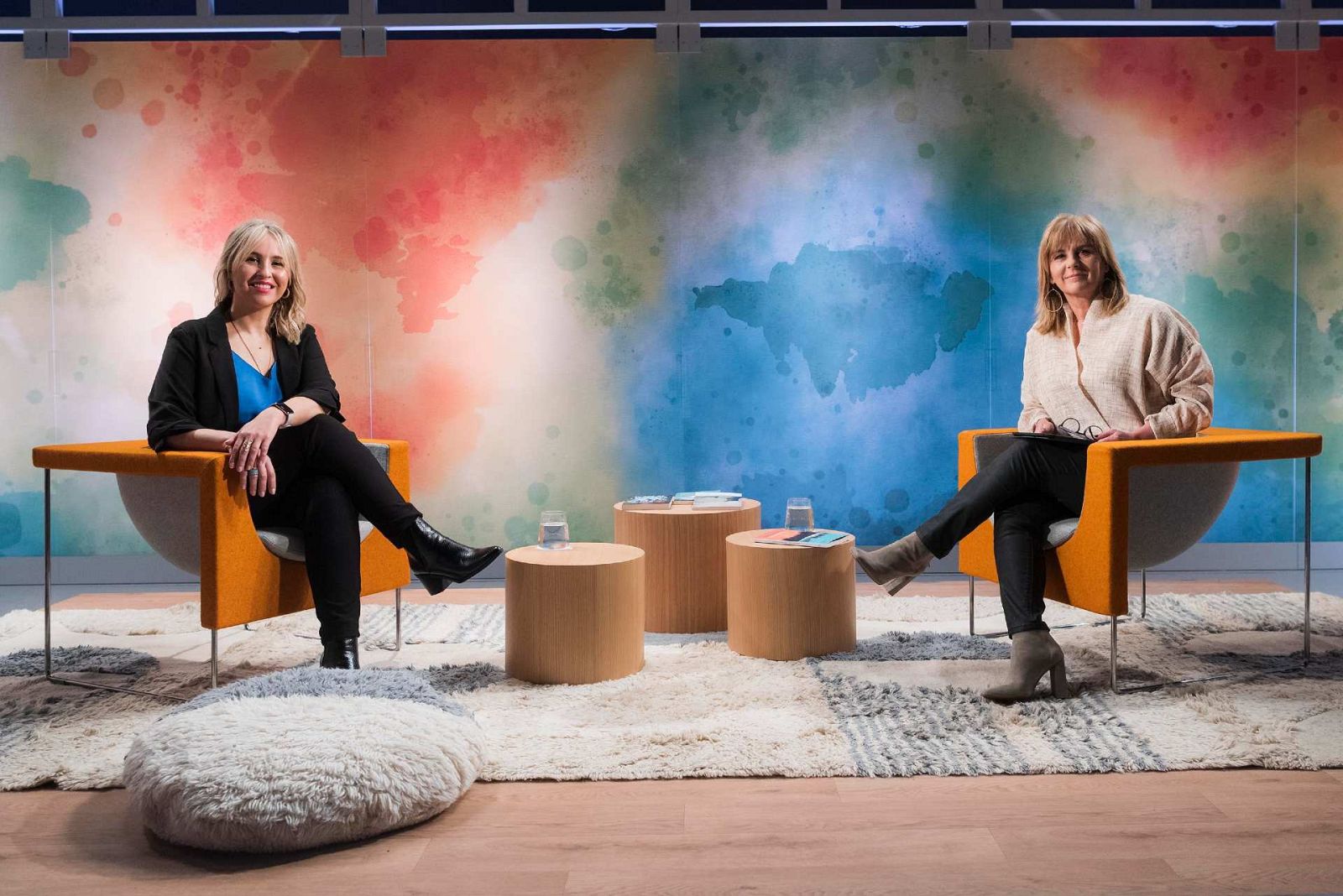 Mar Bosch i Anna Cler abans de començar l'entrevista