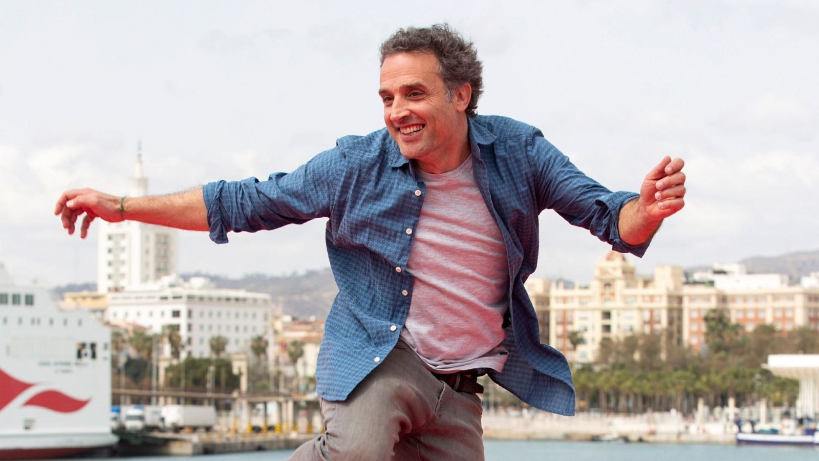 Daniel Guzmán presenta su segunda largometraje, 'Canallas'