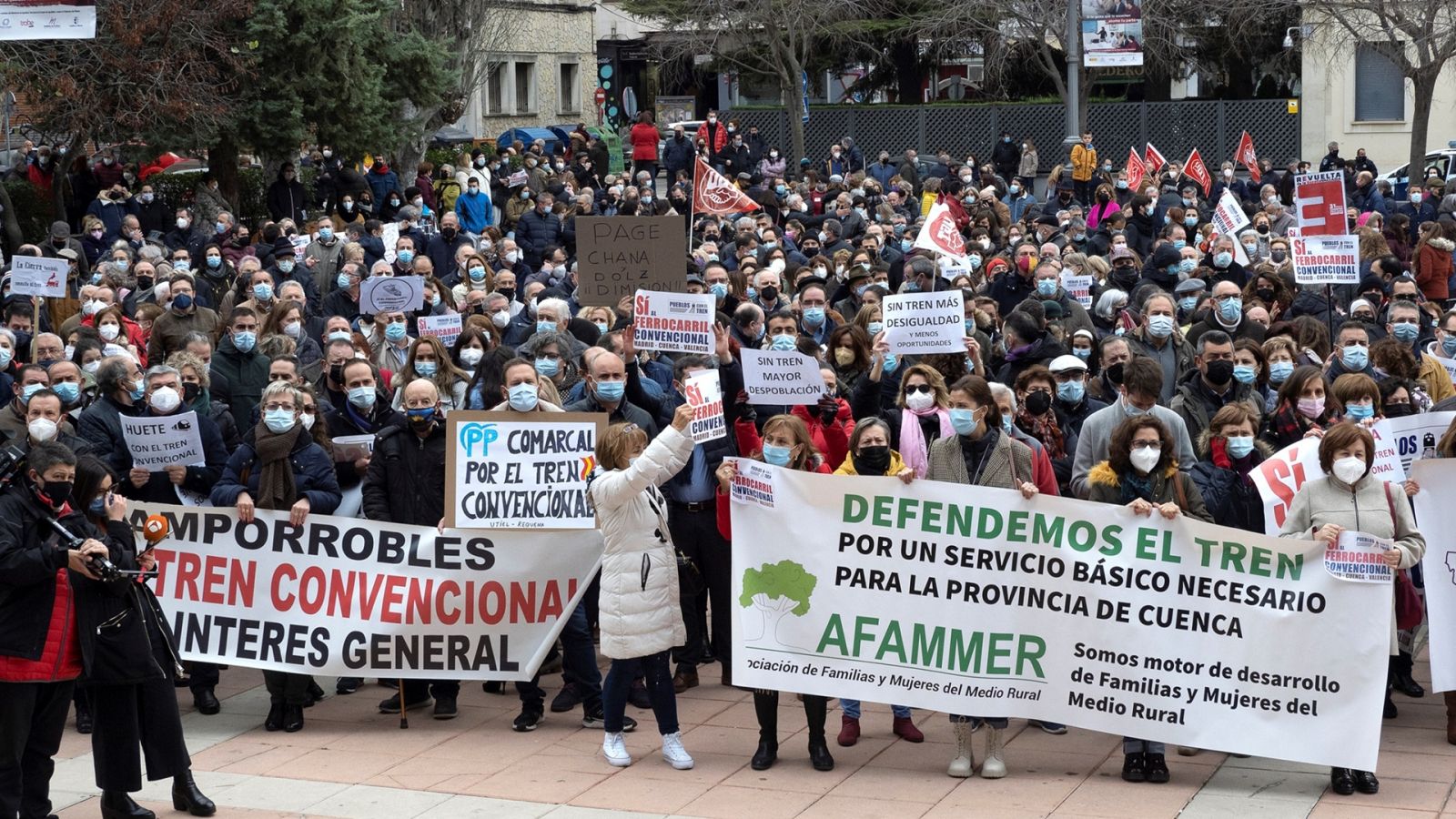 Manifestación contra el cierre de la línea de ferrocarril convencional Aranjuez-Cuenca-Utiel,