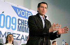 Feijoo promete sacar a la venta las viviendas vacías y ZP quiere "limpiar los despachos de caciques"