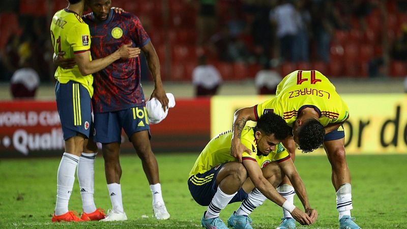 Perú asegura la repesca y Colombia se queda fuera del Mundial