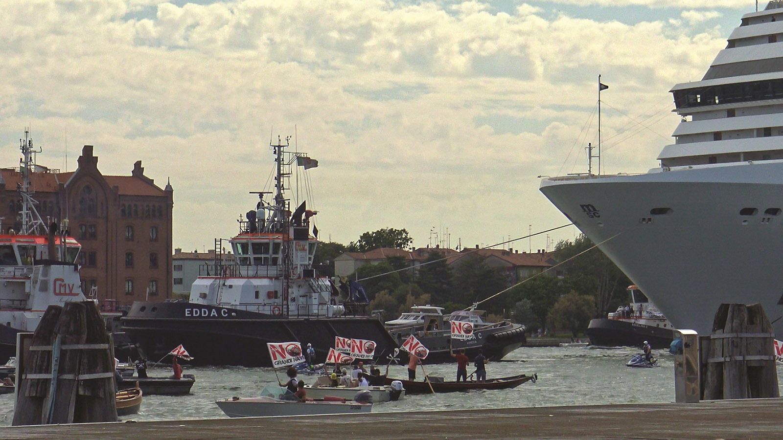 'La noche temática'