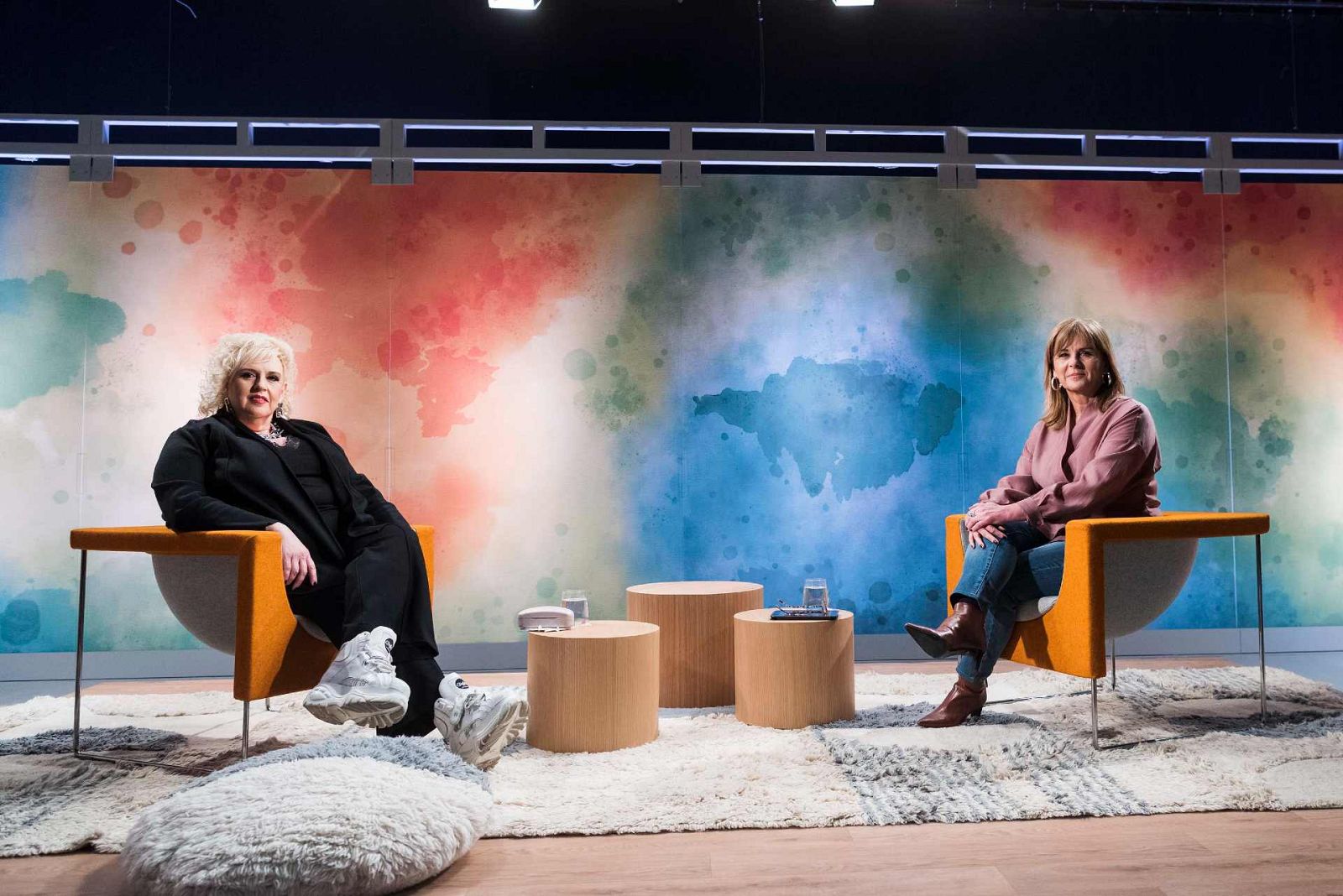 Anna Cler i Sílvia Tarragona abans de fer l'entrevista