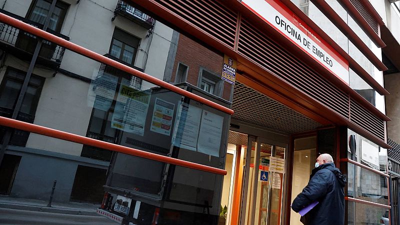 España crea 140.232 empleos en marzo, récord de afiliados, y el paro baja 2.921 personas