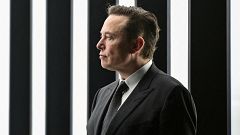 Elon Musk se convierte en el más rico del mundo, Amancio Ortega baja al puesto 23º y Rihanna entra en la lista Forbes