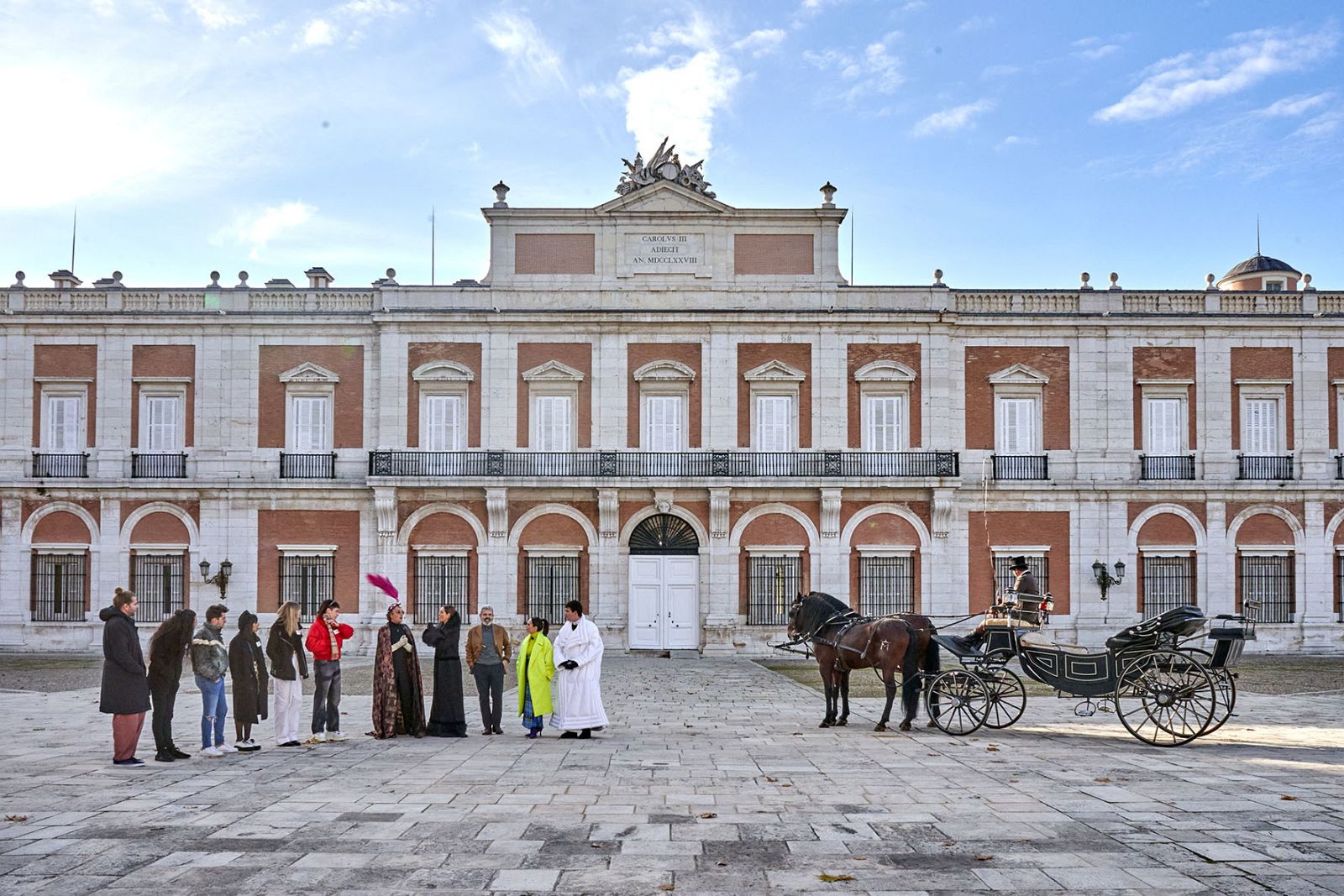 Visita al armario de la reina Victoria Eugenia, en Aranjuez