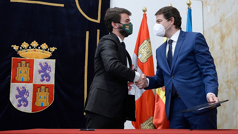 Mañueco es investido presidente y el PP ata su destino a Vox en Castilla y León
