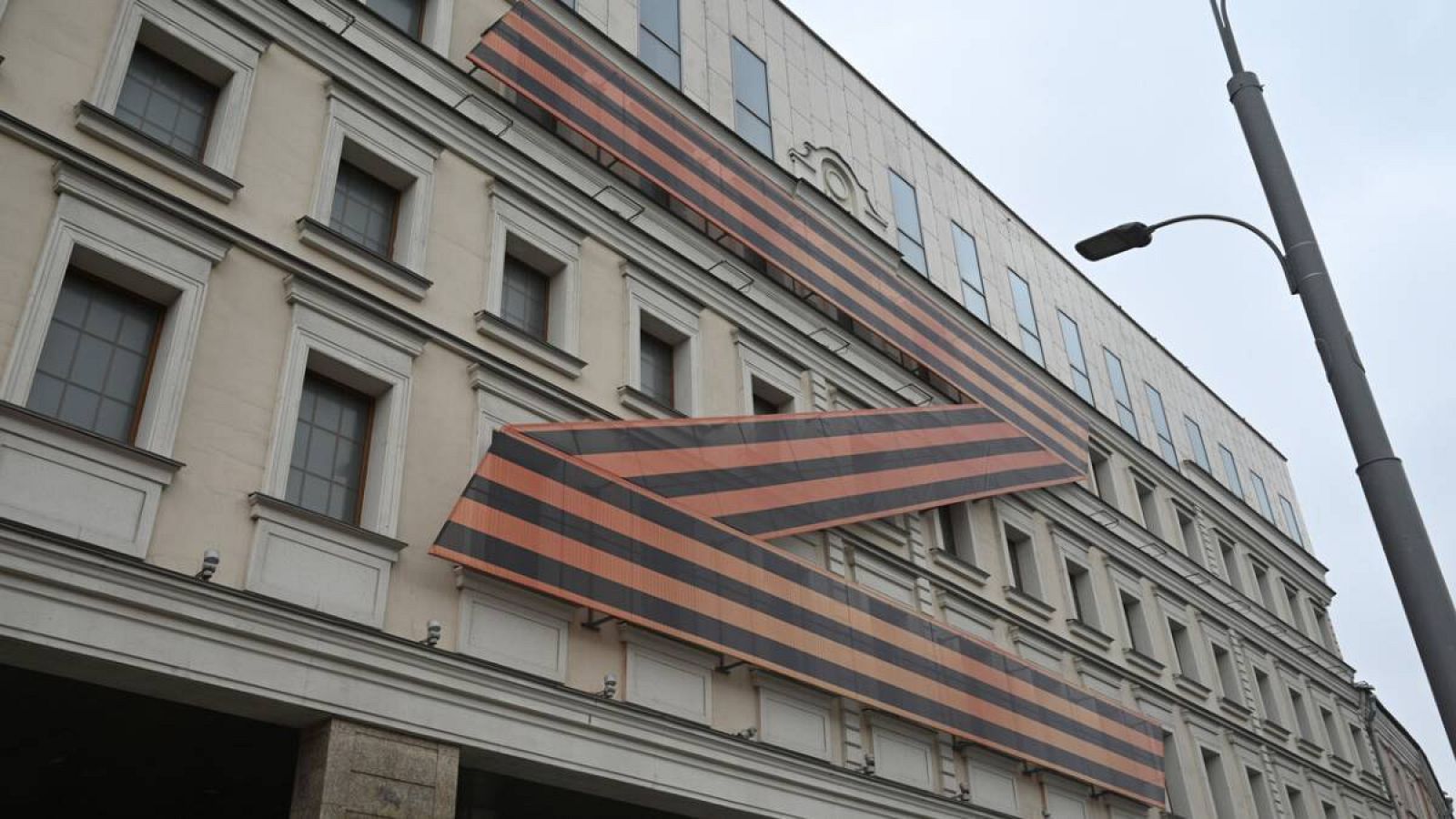 Unos 800 rusos evaden sanciones con empresas tapadera en el extranjero