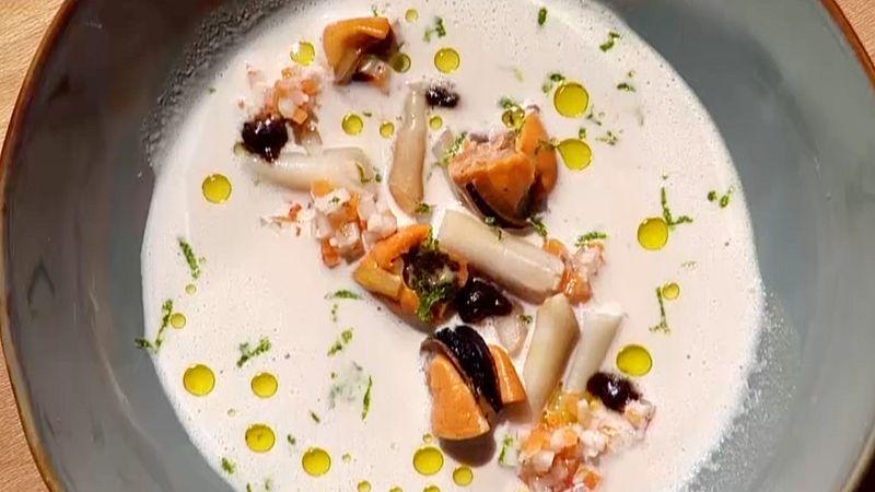 Receta de ajoblanco de la bah�a de Mar�a Lo