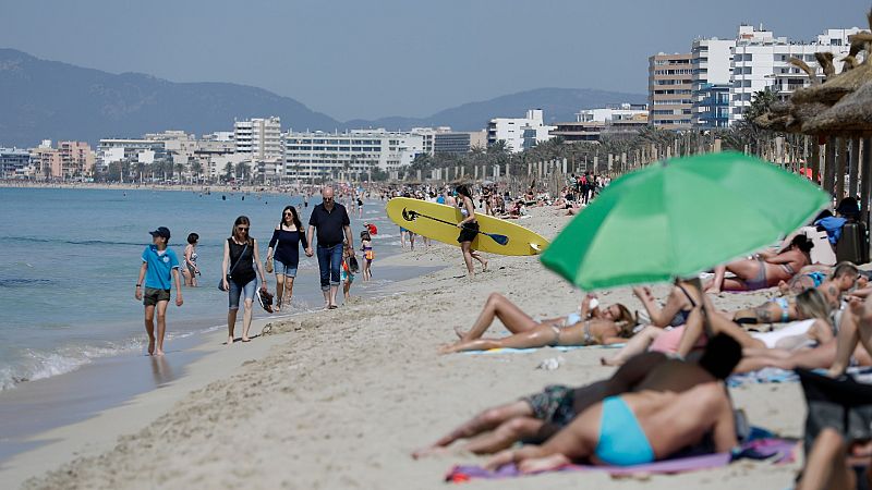 El sector del turismo ve un "punto de inflexión" en la Semana Santa, pero evita hablar de recuperación total