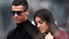 Cristiano Ronaldo y Georgina, rotos por la muerte de su bebé, reciben el cariño del mundo del deporte