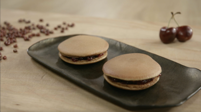 Receta de dorayakis con cerezas y jud�as rojas