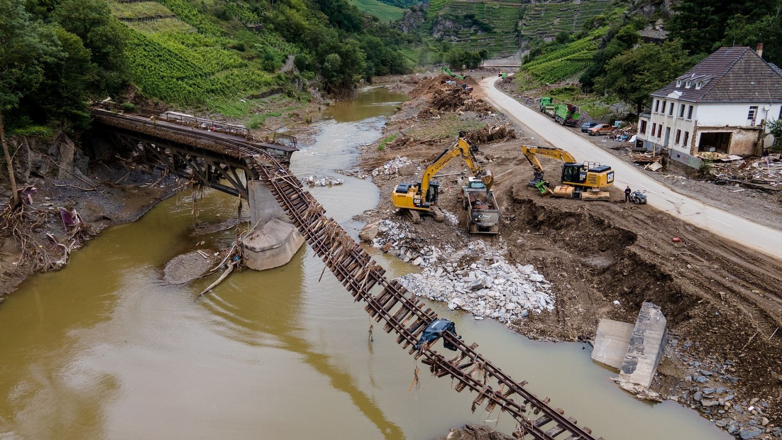 Las inundaciones en Alemania dejaron más de un centenar de muertos y cientos de desaparecidos