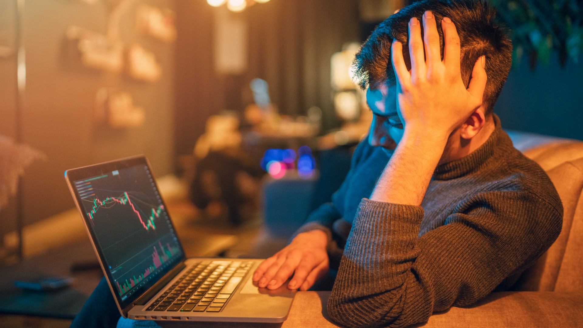 Atrapados por las criptomonedas y las promesas de dinero fácil