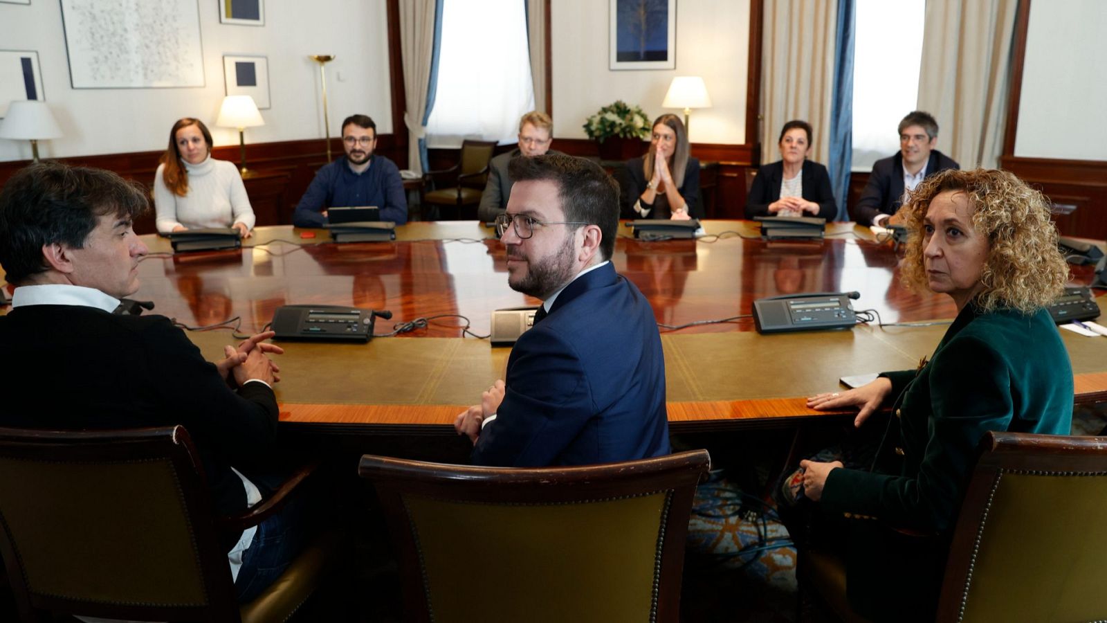 Pere Aragonès se reunió con representantes de los partidos presuntamente espiados por Pegasus
