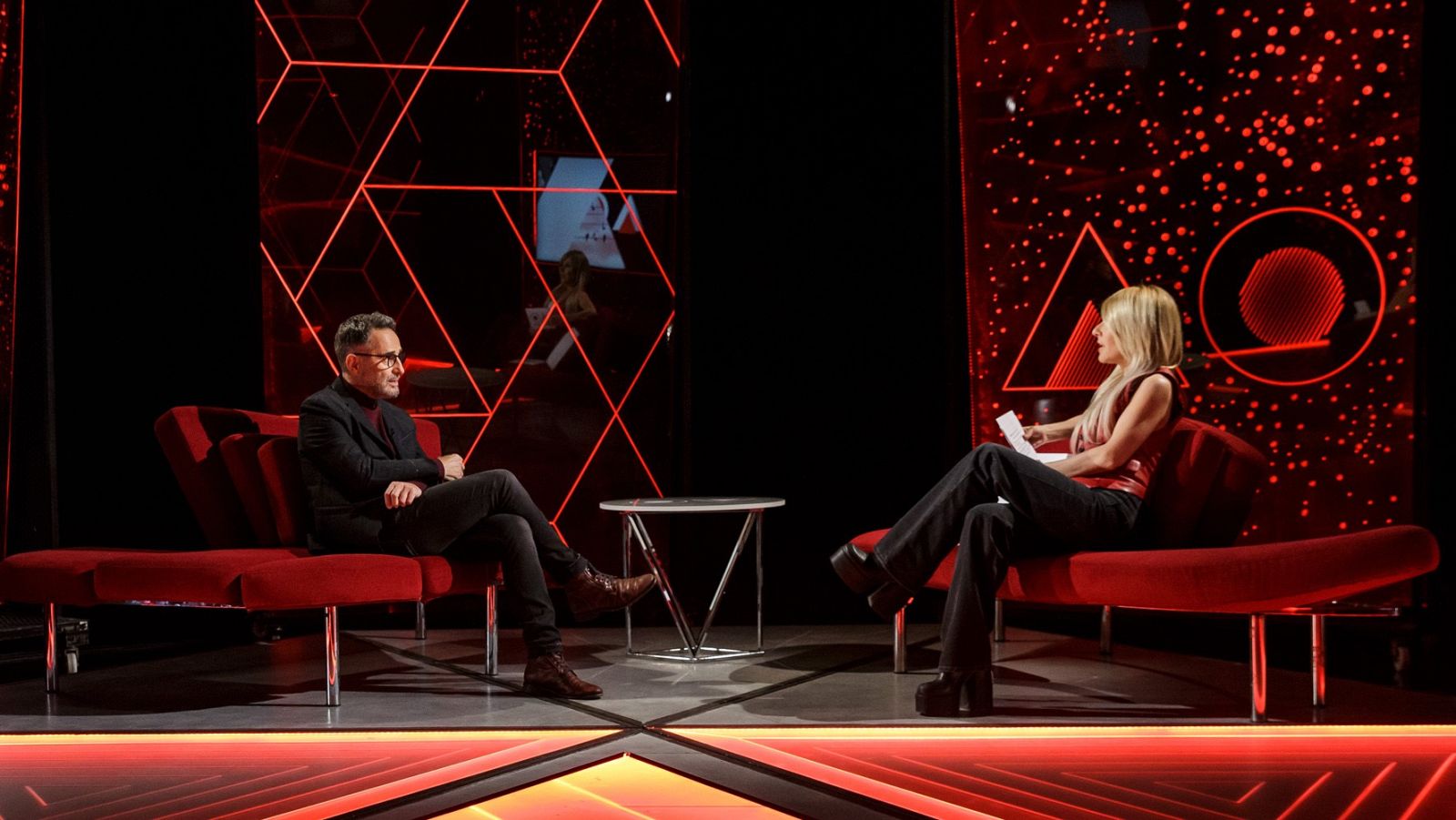 Atención Obras - Jorge Drexler y Cayetana Guillén Cuervo