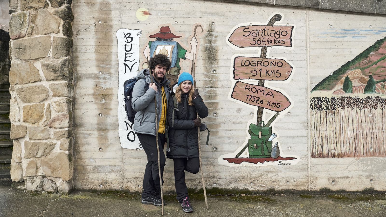 Rutas bizarras - Marta y Touri en el Camino de Santiago