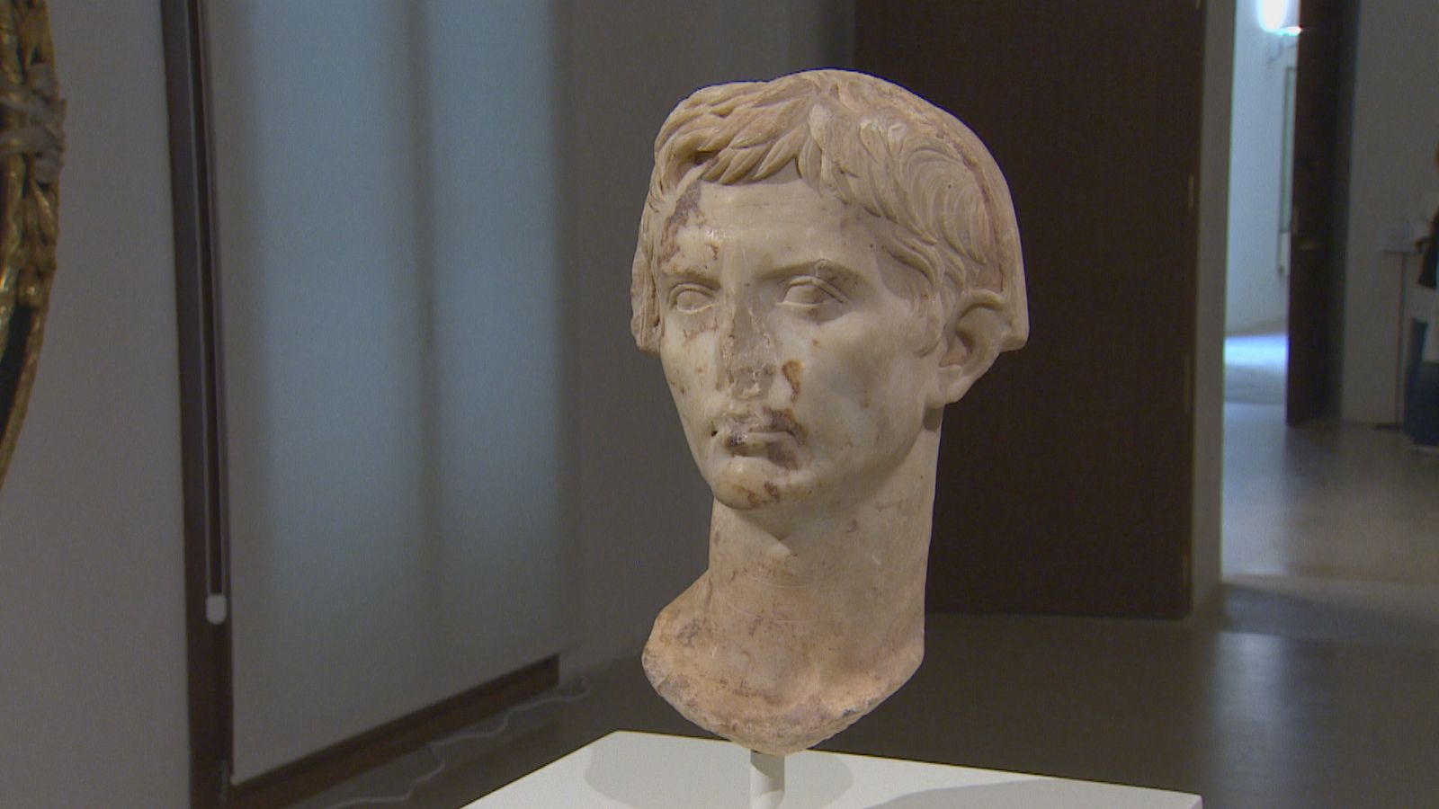 El bust de l'emperador August trobat a Pollentia es queda al Museu de Mallorca
