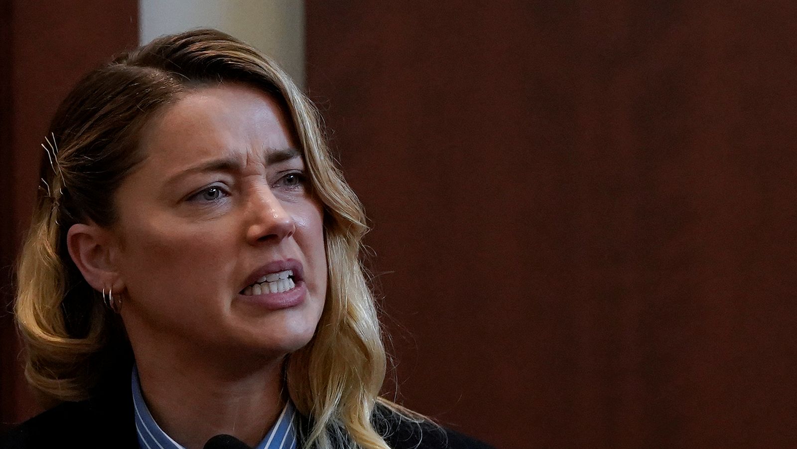 Amber Heard, durante su declaración en el jucio.