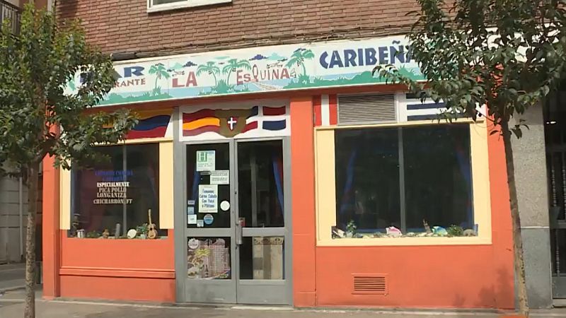 Los latinos revitalizan el comercio en Espa�a