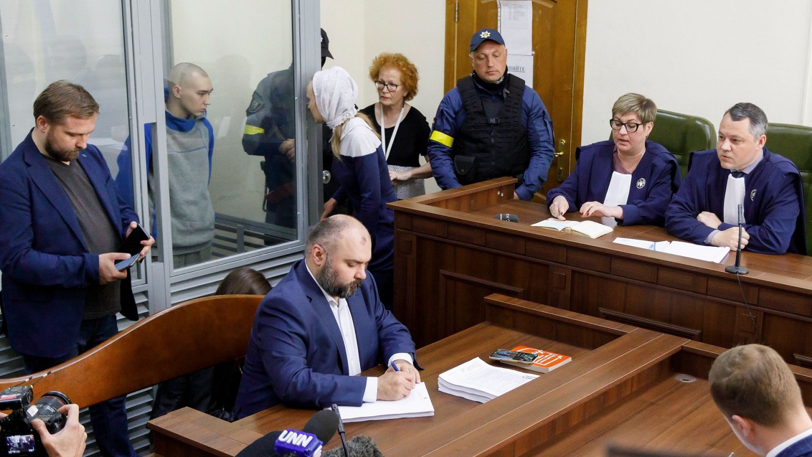 Ucrania inicia el primer juicio por crímenes de guerra contra un soldado ruso acusado de matar a un civil