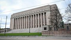 El Parlamento de Finlandia ratifica su solicitud de ingreso en la OTAN por mayoría