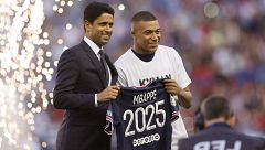 Mbappé se queda en el PSG