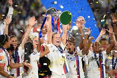 El Olympique de Lyon recupera el cetro europeo y destrona al Barça en la Champions femenina