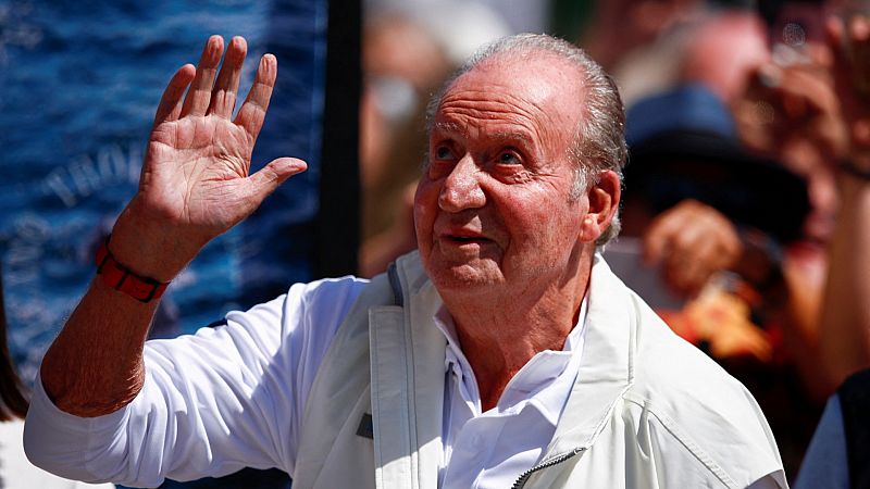 Del "lo siento mucho, no volverá a ocurrir" al "explicaciones ¿de qué?": 10 años separan las frases del rey emérito 