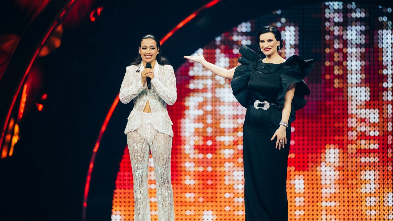 Chanel y Laura Pausini