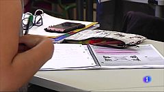 Acord al Parlament per blindar el català a l'escola