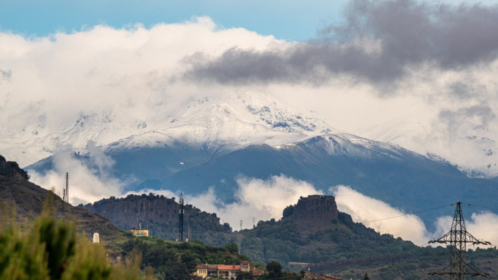 El Pirineu des de Gurb (Carme Molist)