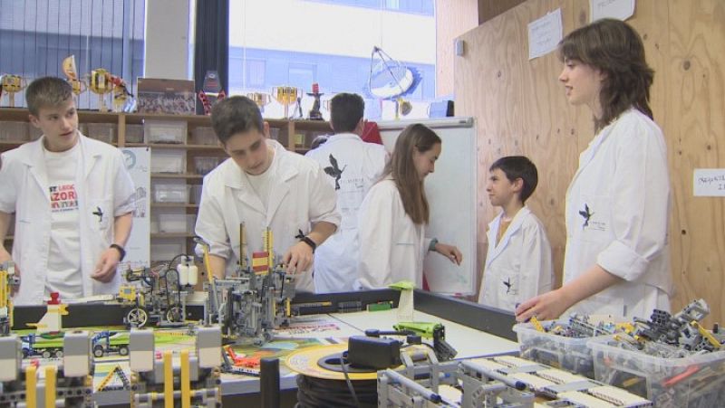 FS Ingenium gana la 'First Lego League Rasorbak', una de las mayores competiciones mundiales de rob�tica