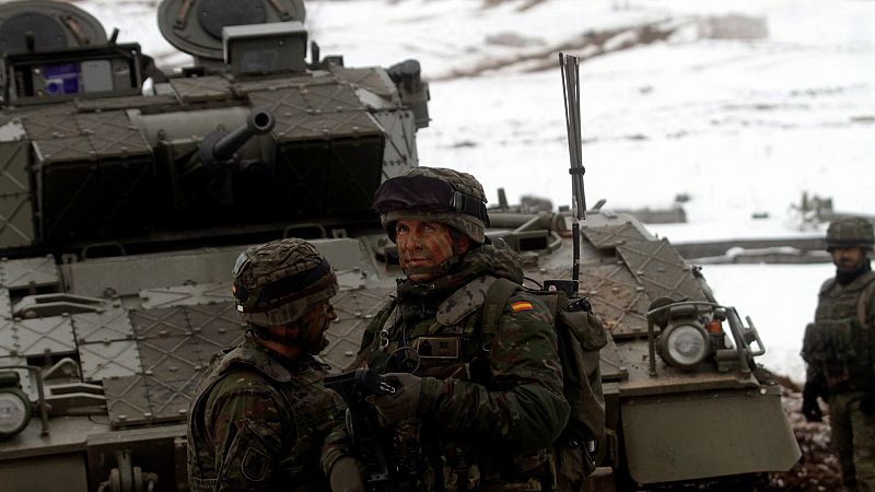 La "paradoja" española en la OTAN: a la cola en gasto militar y a la cabeza en participación en las misiones 