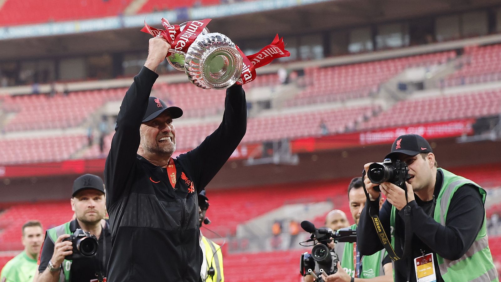 Jurgen Klopp celebra la FC Cup lograda esta misma temporada