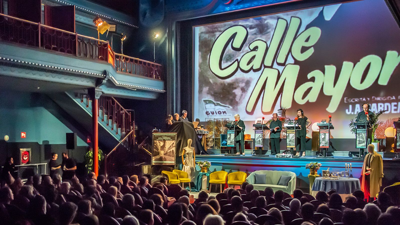 Un momento de la representación de 'Regreso a la Calle Mayor'.