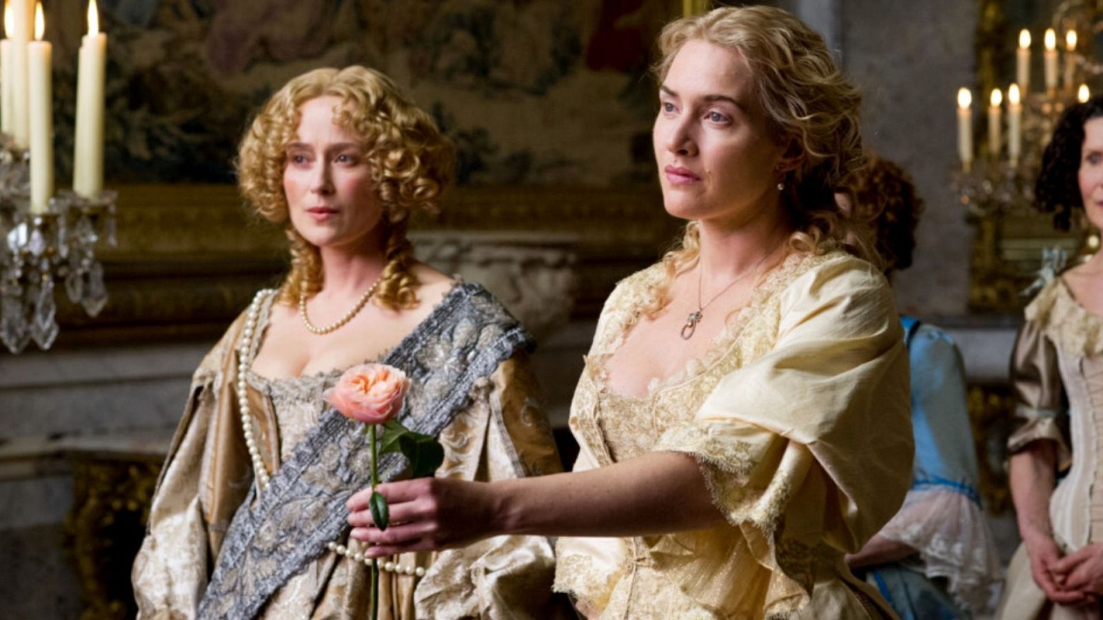 Kate Winslet protagoniza 'Un pequeño caos' (2014)