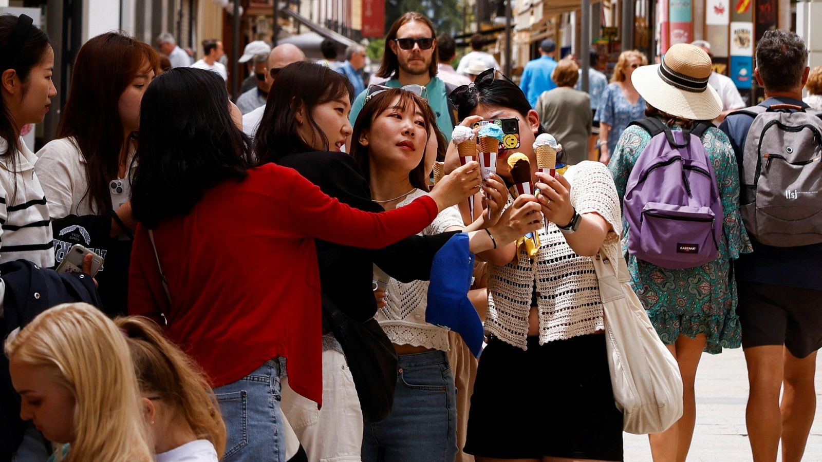 Turistas asiáticas en Ronda
