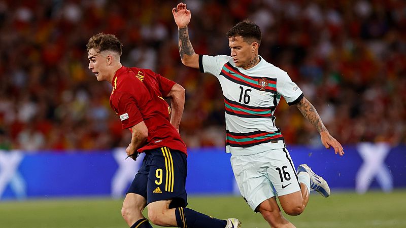 Espa�a tropieza en su inicio de la Liga de Naciones con un empate ante Portugal