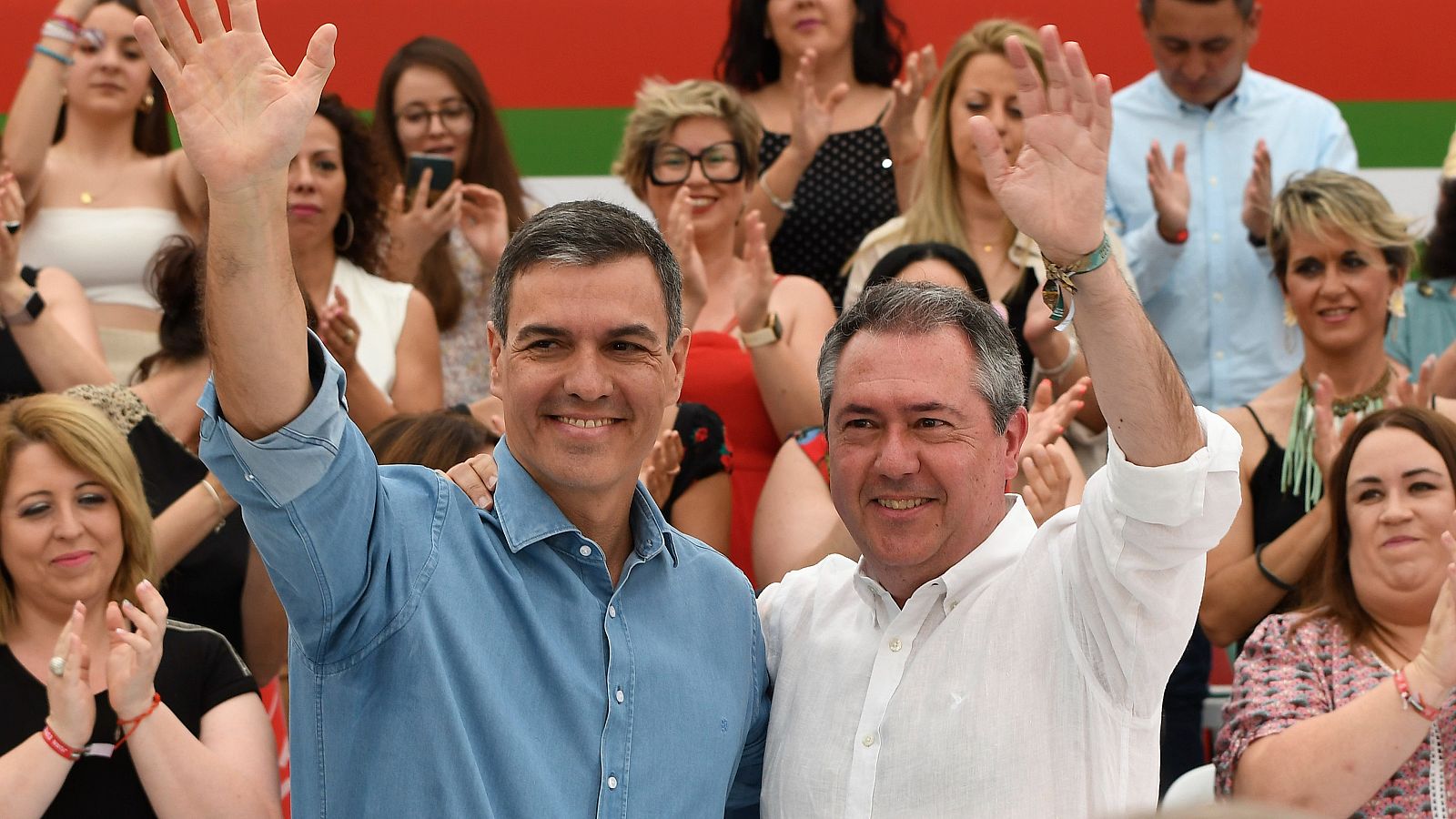Pedro Sánchez y Juan Espadas