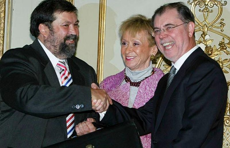 Caamaño tiende la mano a los jueces para modernizar la Justicia