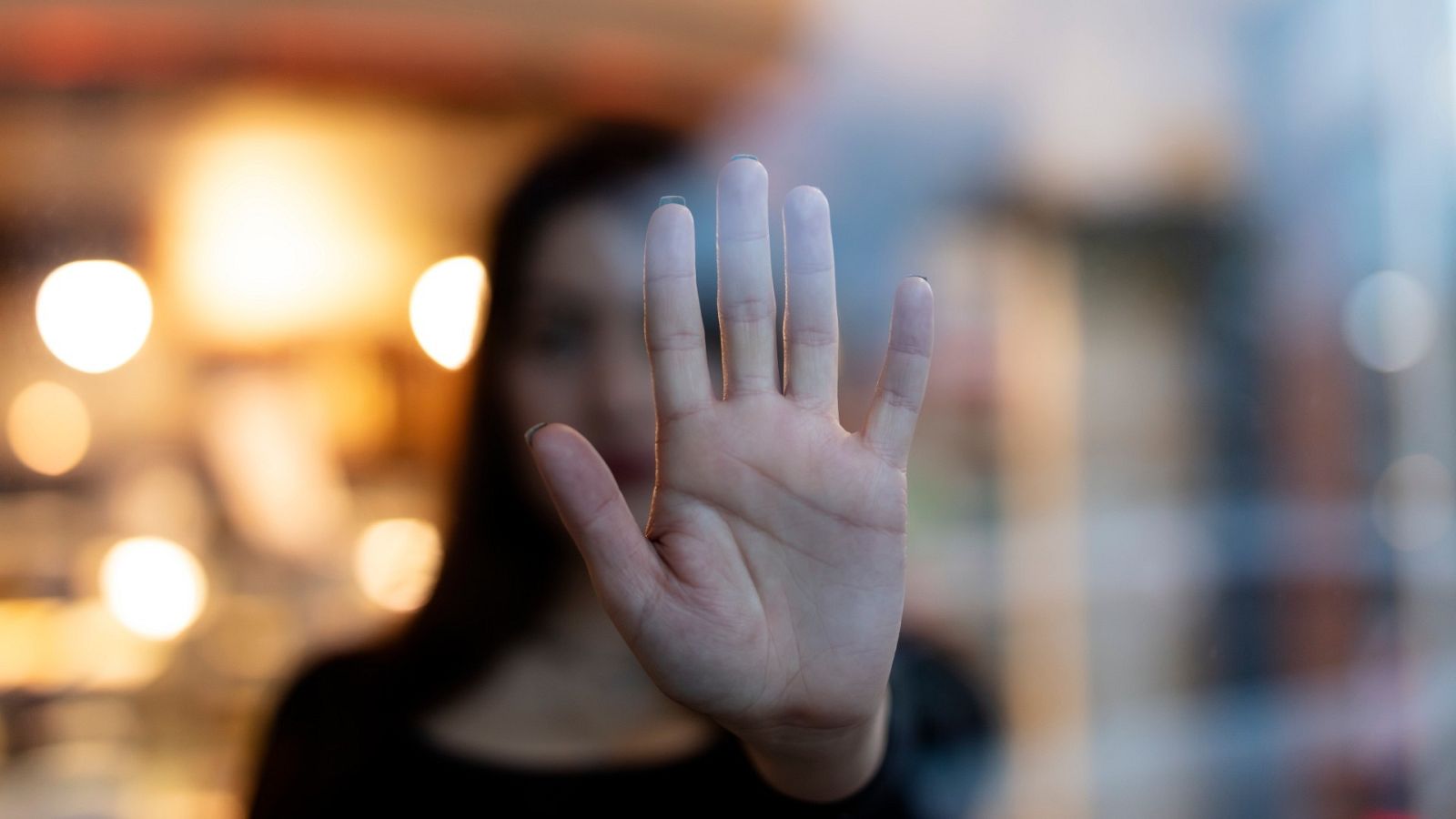 Dos jóvenes detenidos por abusar presuntamente de ocho chicas en Elda, Alicante